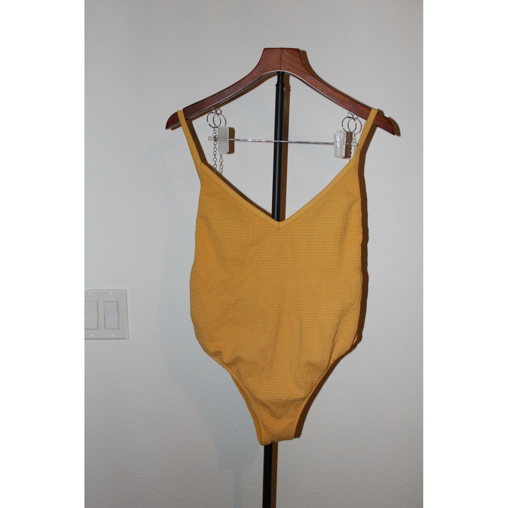 Kendall & Kylie Womens Mustard Yellow Textured Smocked One Piece Swimsuit Size M
